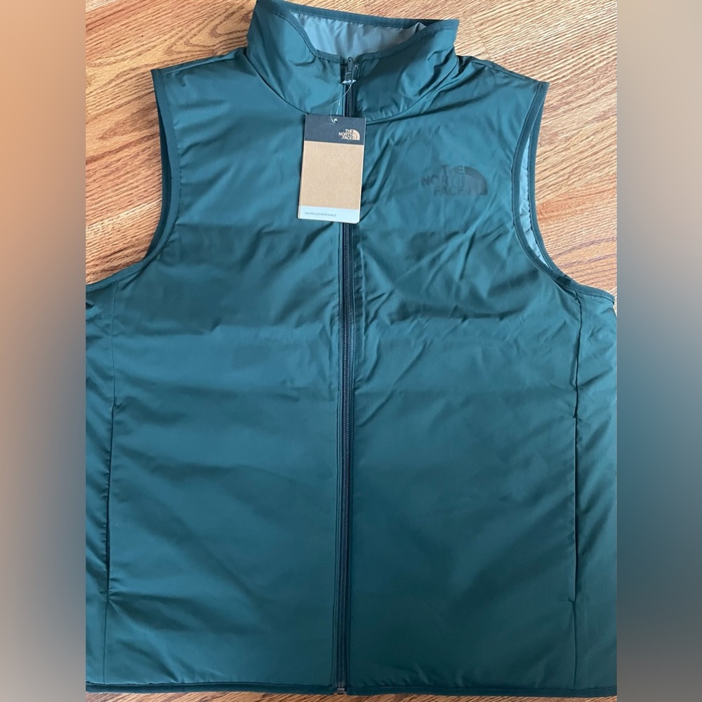 The North Face Men’s Vest, Medium NWT